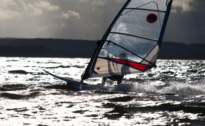 Windsurfing by Piotr Jaczewski