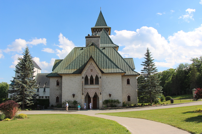 L’Abbaye Beniot sur du Lac