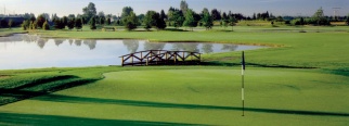 Mayfair Lakes Golf and Country Club Exterior 4